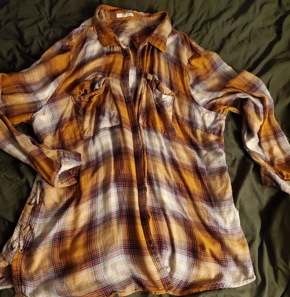 Maurices Flannel - Picture 1 of 1